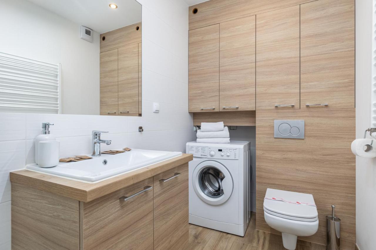 By Jantar Apartment *